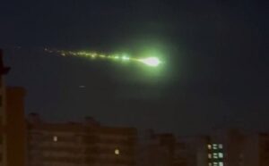 **НЛО НАШЛИ ПОД МОСКВОЙ**