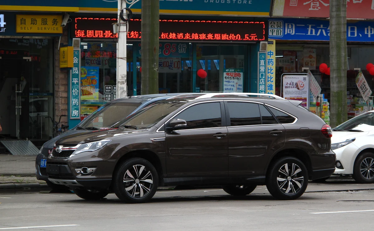 Почему прекращают выпуск Honda Odyssey: прощание с культовым японским минивэном