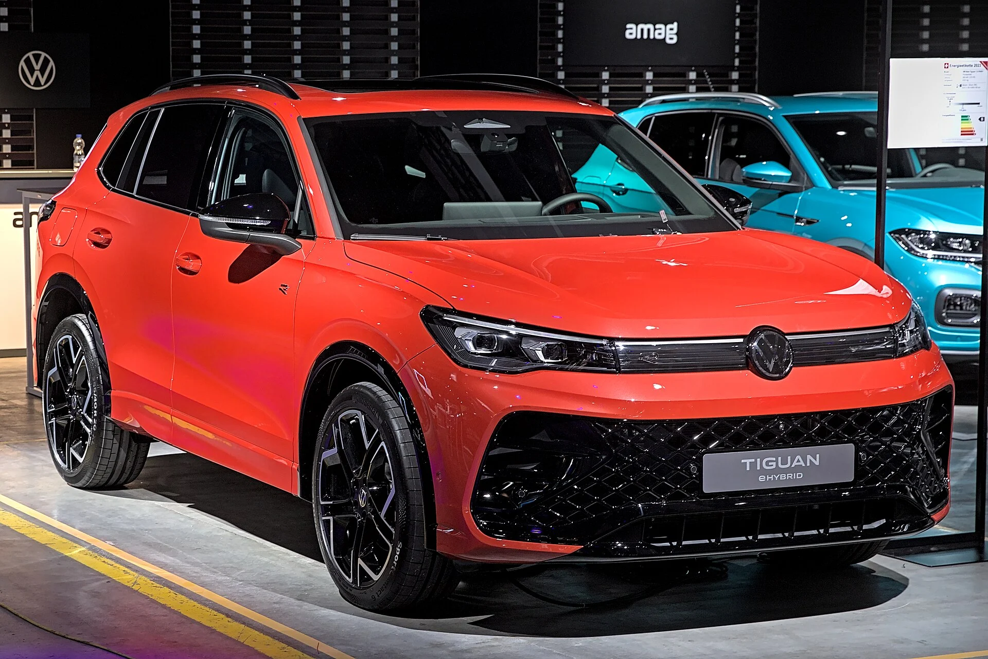 Семиместный монстр от Volkswagen: битва за бездорожье