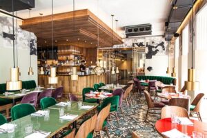 Где находится ресторан REMY Kitchen Bakery?