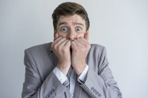 Страх начать бизнес: 6 барьеров и как их убрать